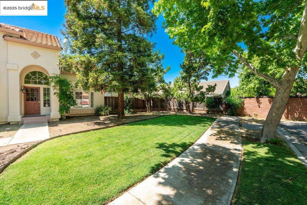 Brentwood, CA 94513,1281 Sea Vista Dr