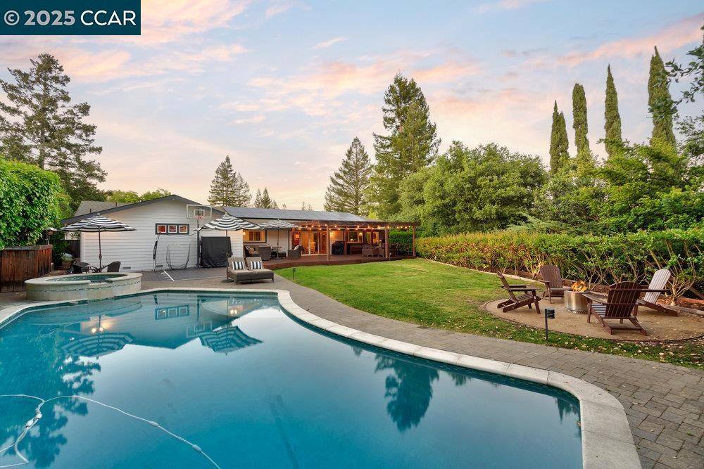 Moraga, CA 94556,314 Draeger Dr