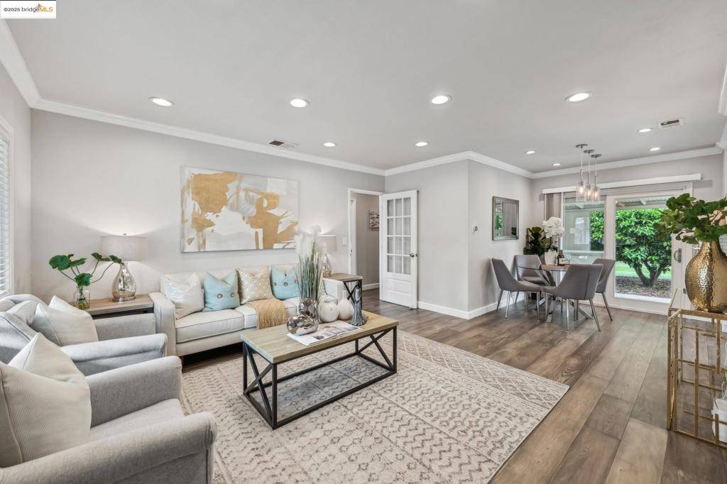 Hayward, CA 94544,562 Culp Ave