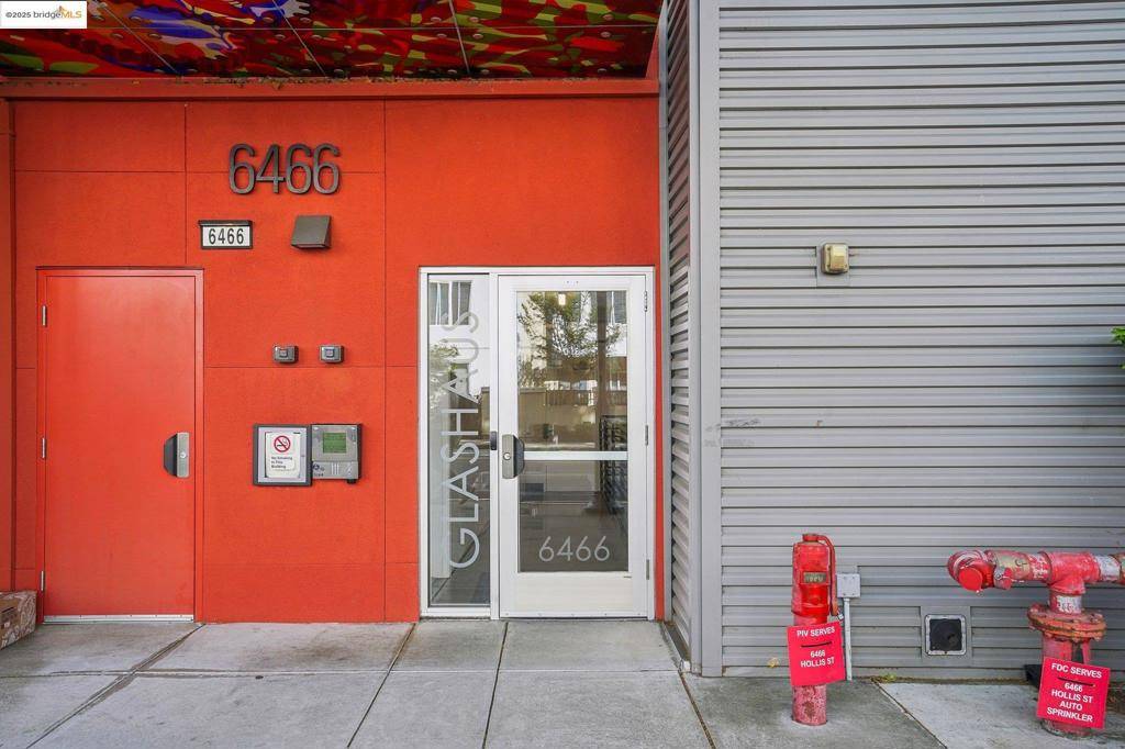 Emeryville, CA 94608,6466 Hollis St #236