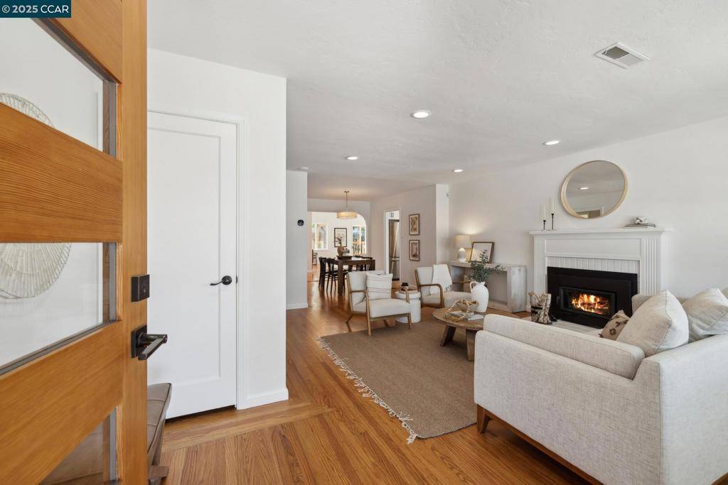 San Leandro, CA 94578,1617 139Th Ave