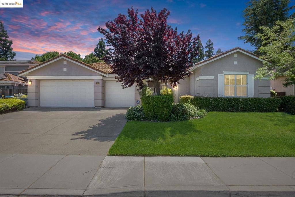 Antioch, CA 94531,4917 Union Mine Ct