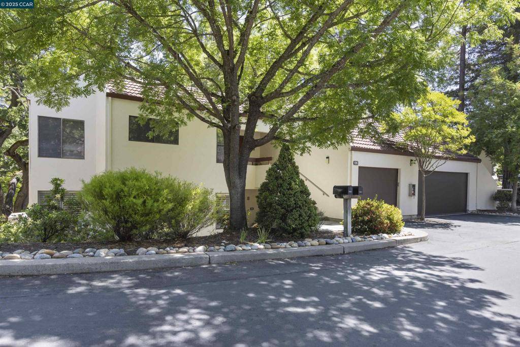 Walnut Creek, CA 94595,1285 Avenida Sevilla #1A
