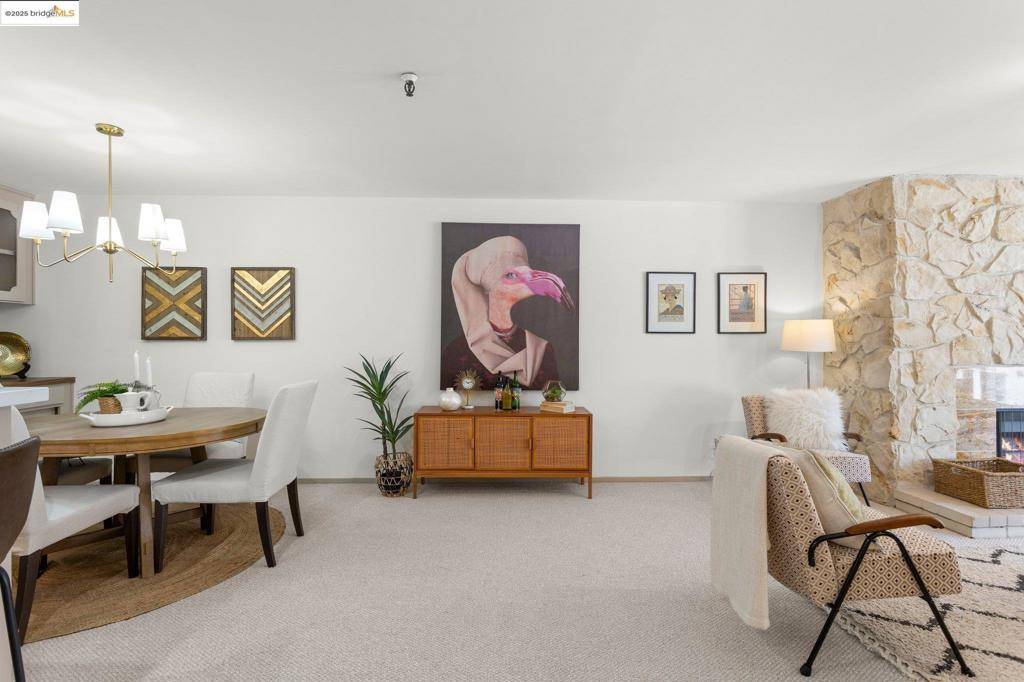 Oakland, CA 94606,1830 Lakeshore Ave #306