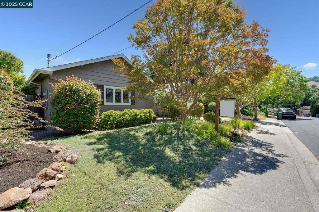 Walnut Creek, CA 94597,1430 Piedra Drive