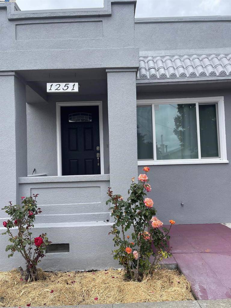 Berkeley, CA 94702,Address not disclosed