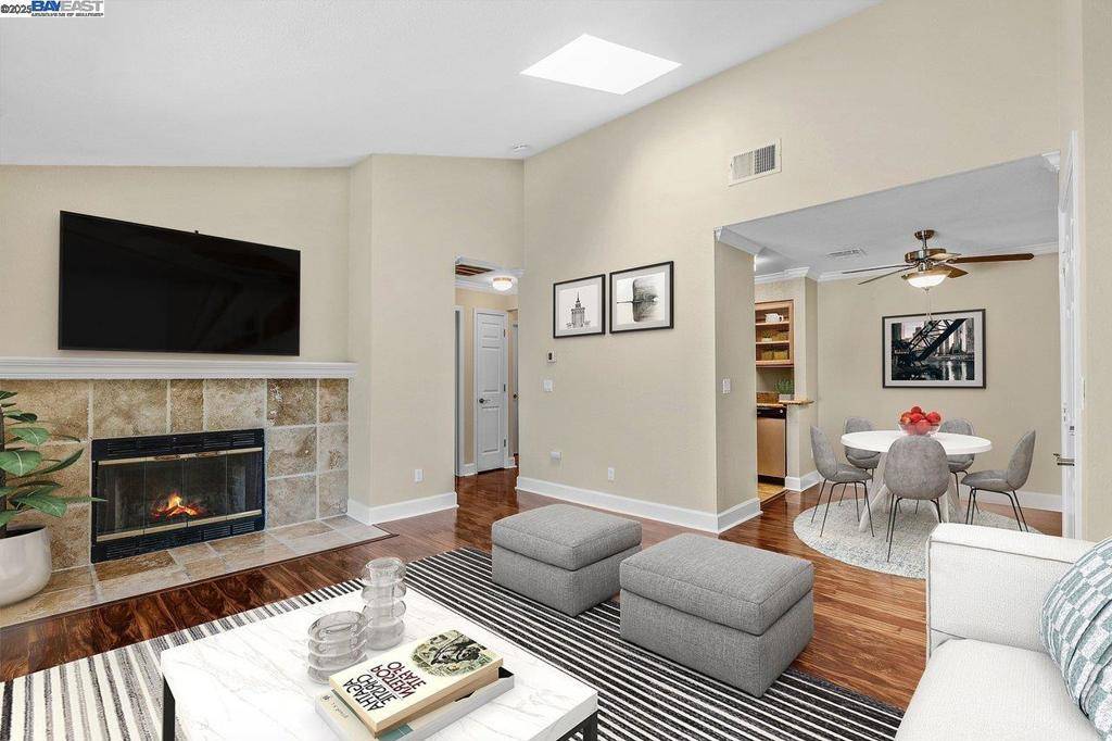 San Ramon, CA 94582,355 Eastridge Dr