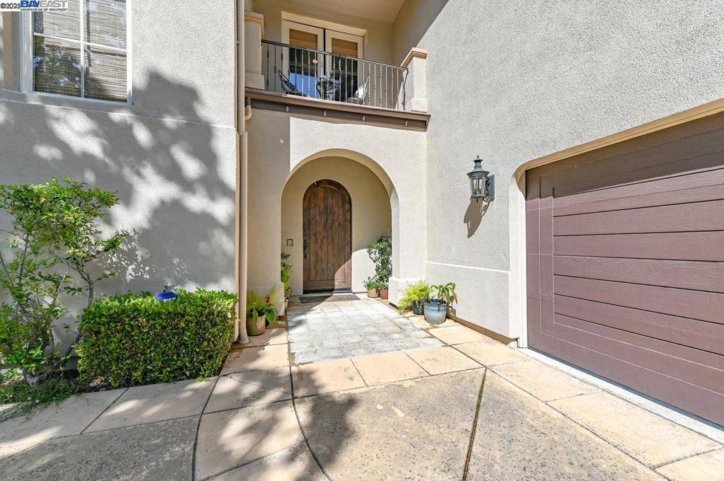 Pleasanton, CA 94566,3560 Ovella Way #8