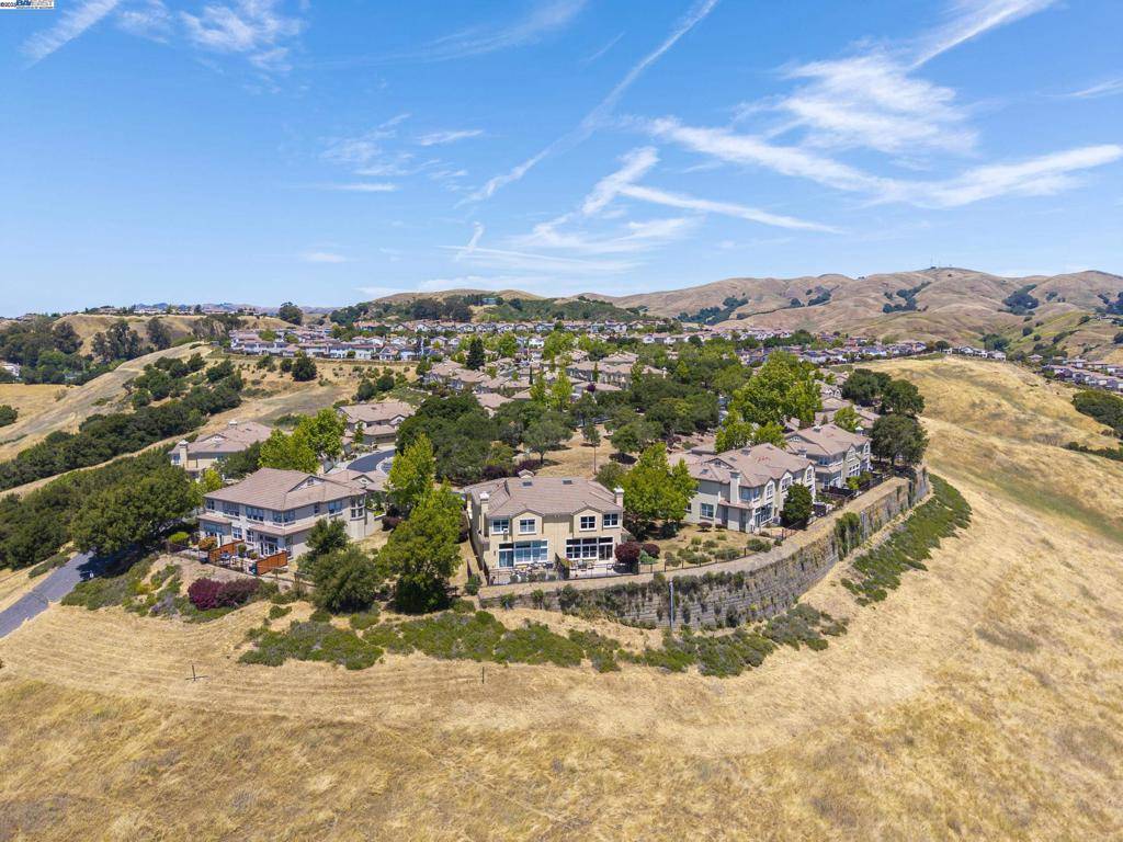 Castro Valley, CA 94552,22284 E Lyndon Loop