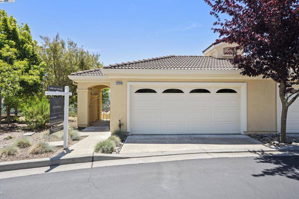 Castro Valley, CA 94552,22284 E Lyndon Loop