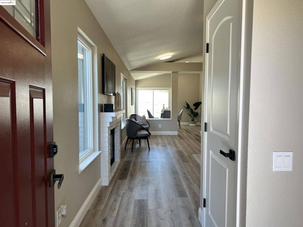 Oakley, CA 94561,520 Mockingbird Ln