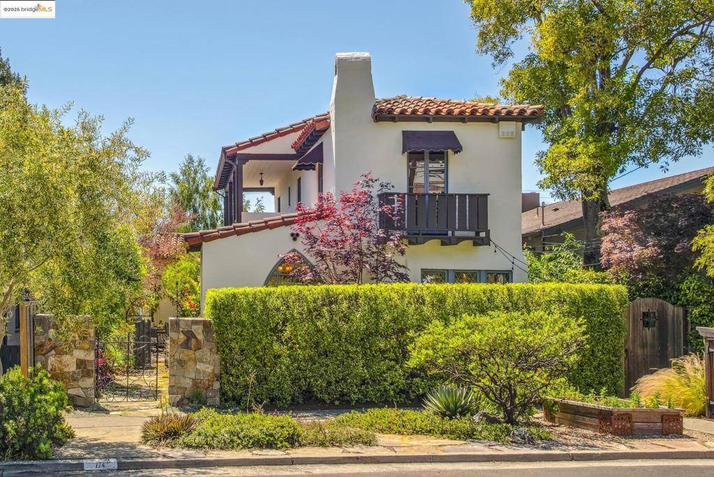 Berkeley, CA 94707,774 Spruce St