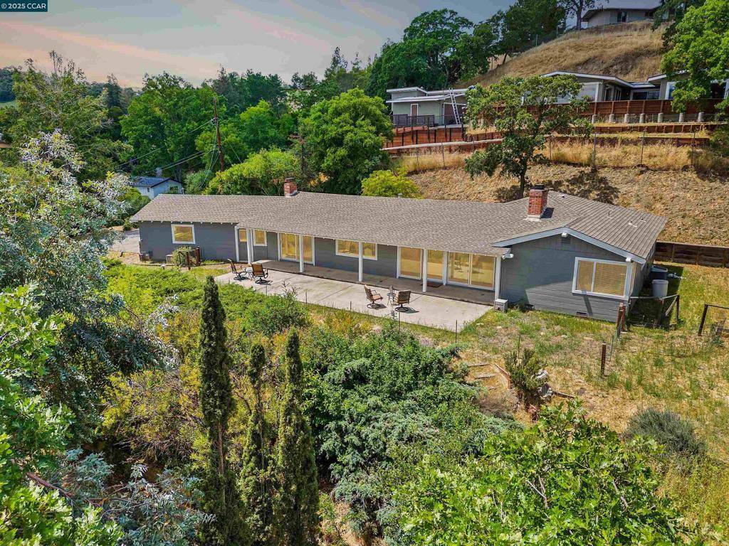 Walnut Creek, CA 94595,1810 Meadow Lane