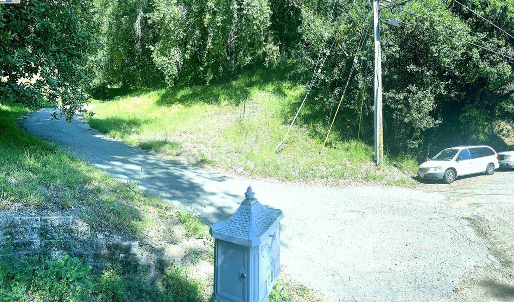 Oakland, CA 94603,0 Willowbank Ct