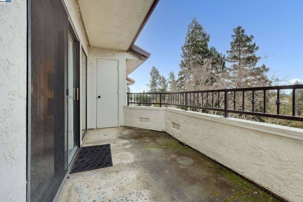 Hayward, CA 94541,22135 Sevilla Rd #38