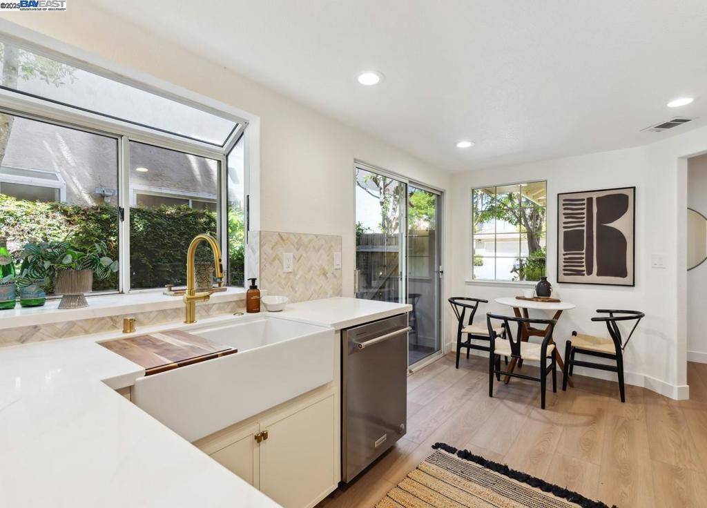 Pleasanton, CA 94566,4245 Garibaldi Pl