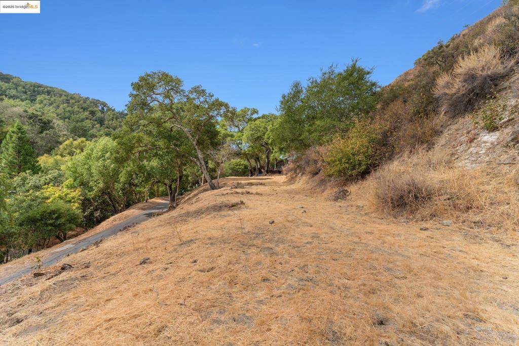 Lafayette, CA 94549,Bradbury Dr