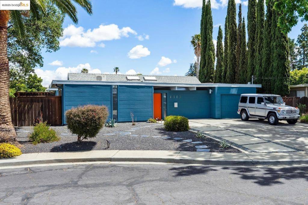 Concord, CA 94521,4003 Santa Fe CT