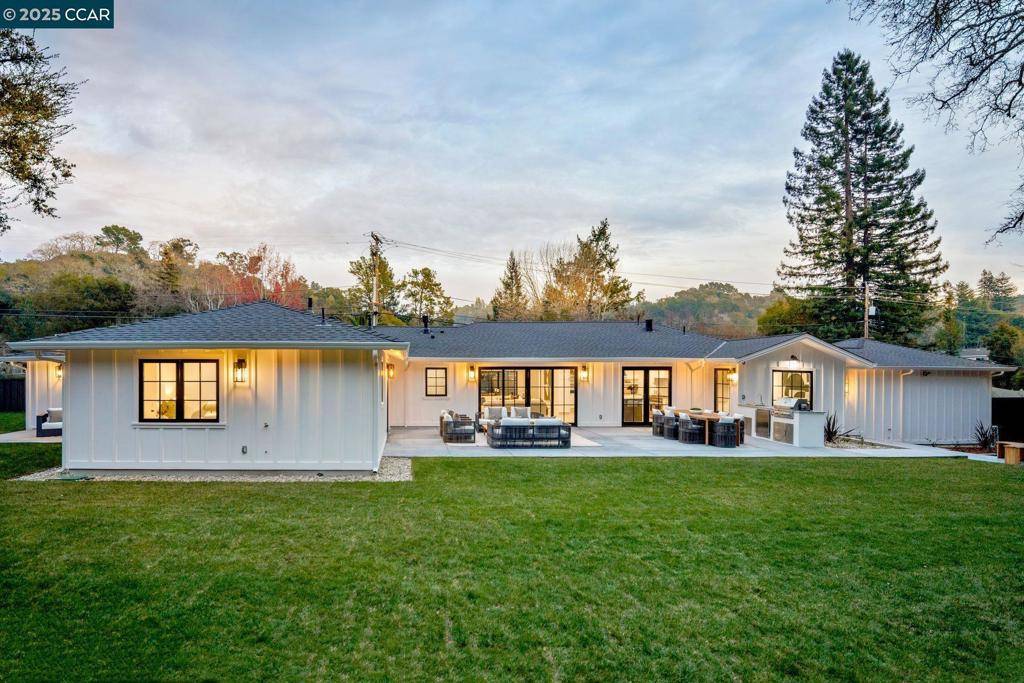 Orinda, CA 94563-1125,181 Lombardy Lane