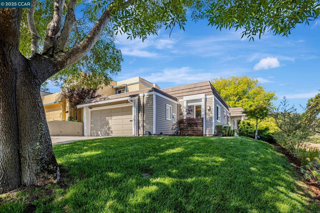 Belmont, CA 94002,2280 Hastings Dr