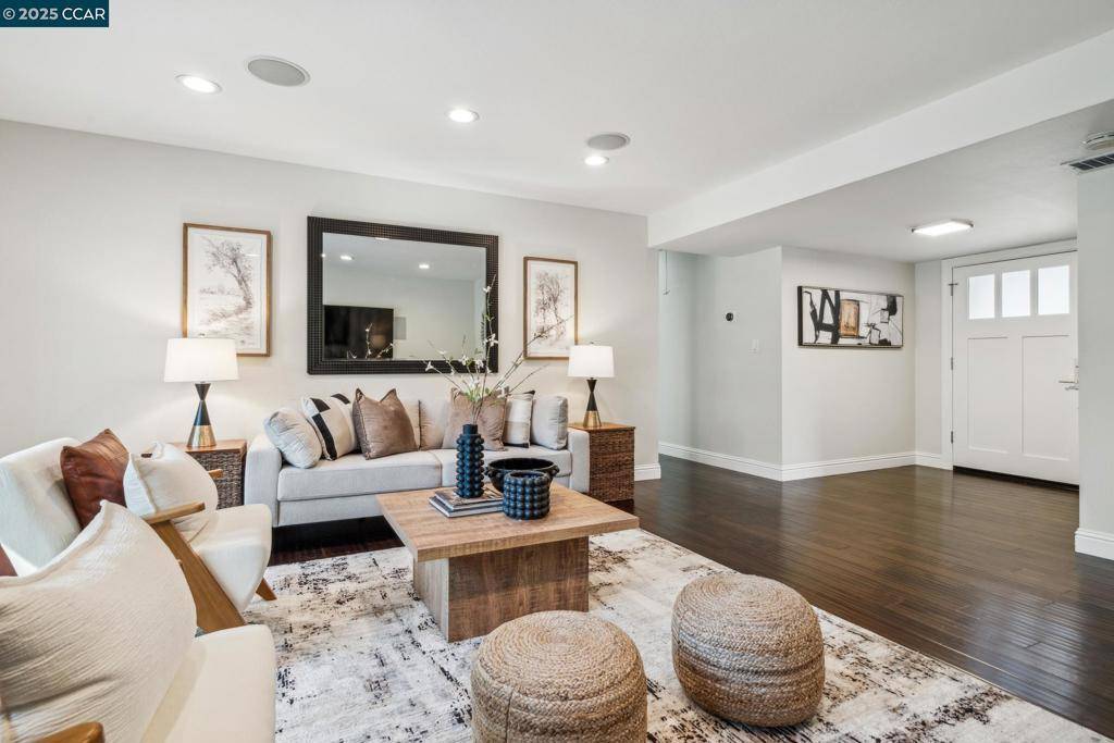 Walnut Creek, CA 94596,2533 Dapplegray Ln