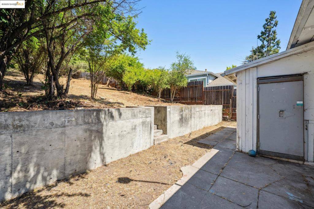 Oakland, CA 94606,2729 Vallecito Pl