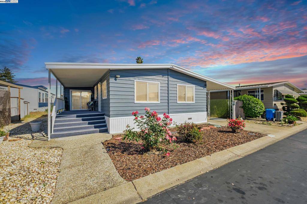 Union City, CA 94587,409 Fiji Circle