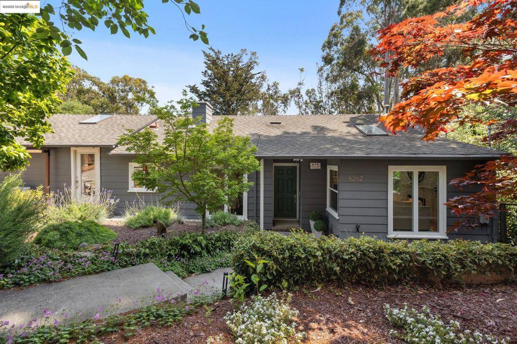 Oakland, CA 94611,6262 Bullard Dr