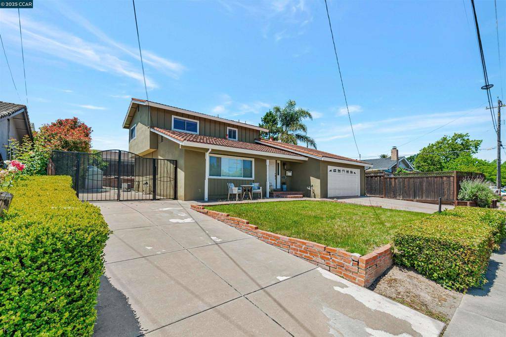 San Ramon, CA 94583,9597 Davona Dr