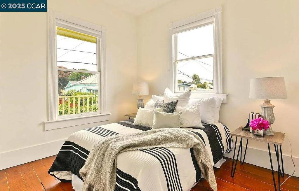 Oakland, CA 94608,1093 67Th St