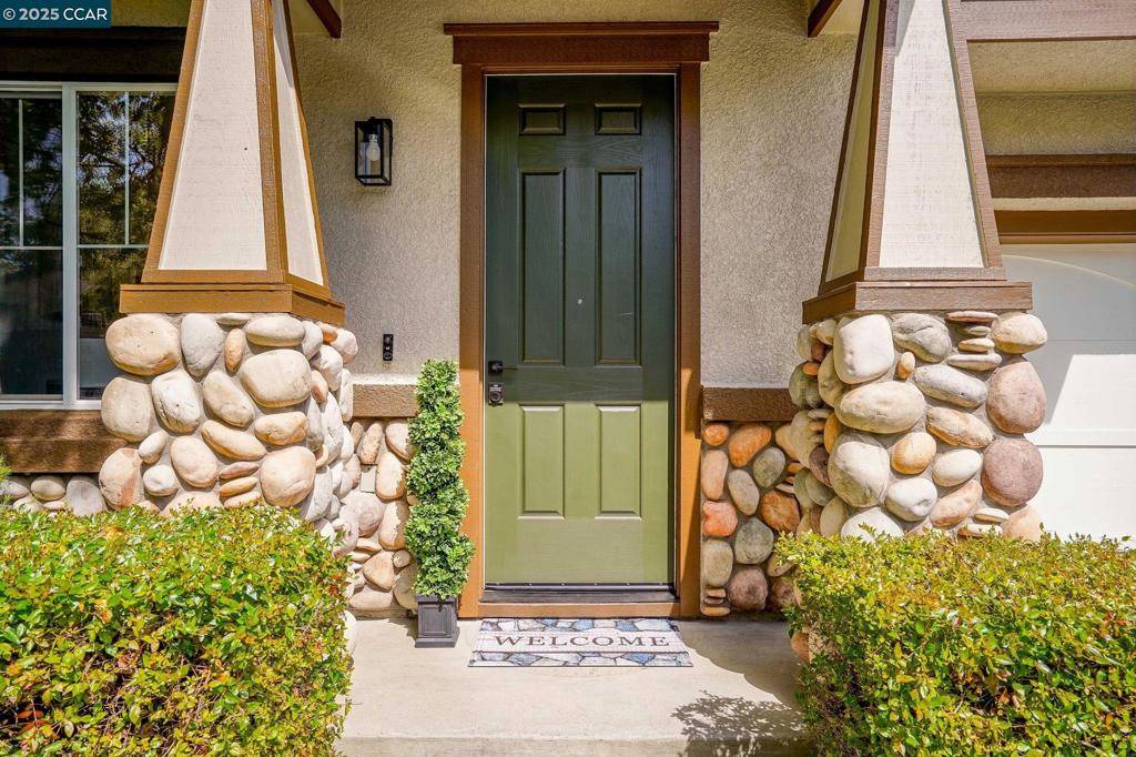 Hercules, CA 94547-2760,1162 Waverly Cir
