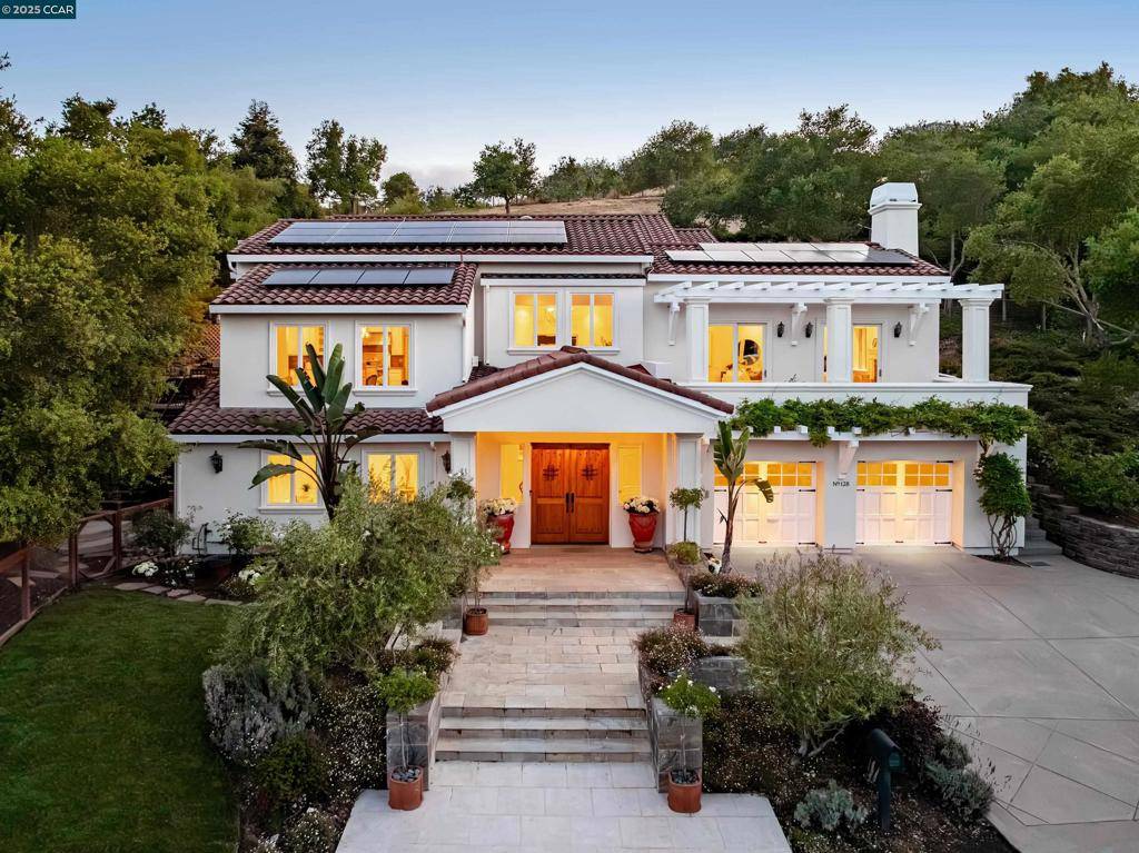 Orinda, CA 94563-3348,128 Oak Rd