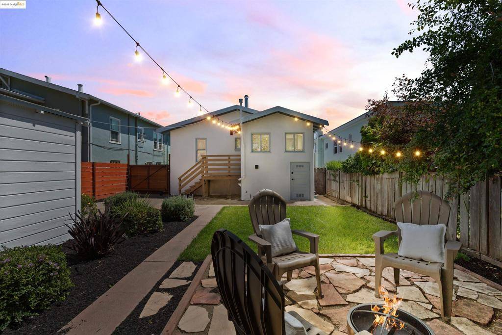 Oakland, CA 94608,1016 Aileen St