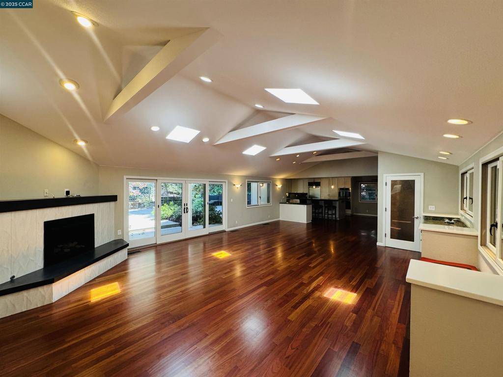 Alamo, CA 94507,1 Kirkcrest Ct