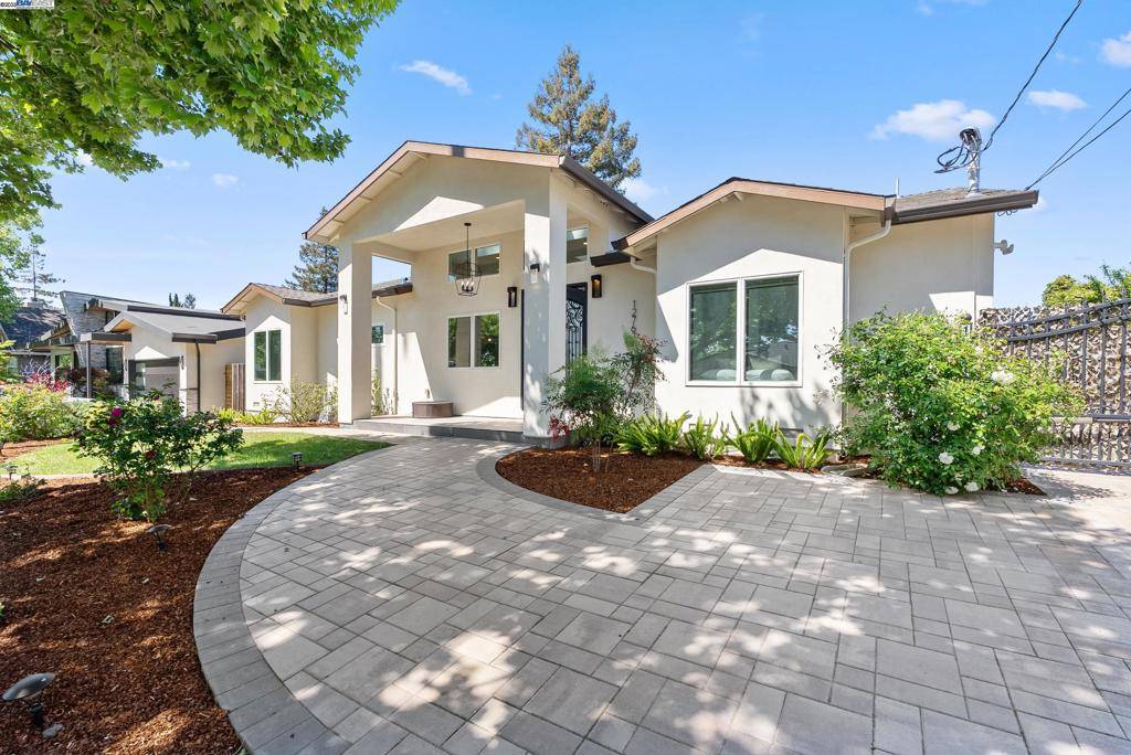 Saratoga, CA 95070,12763 Camrose Ave
