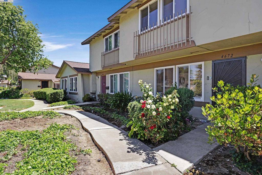 Fremont, CA 94536,4672 Balboa Way