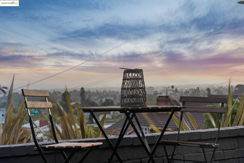 Oakland, CA 94602,2700 Alida St