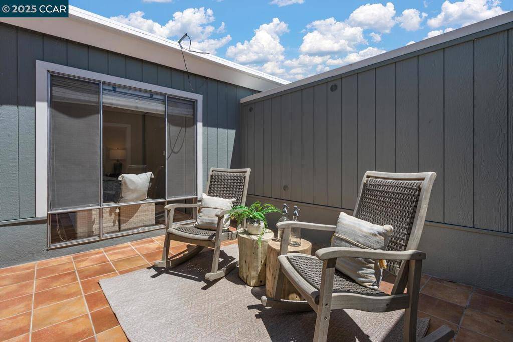 Walnut Creek, CA 94595,1129 Leisure Ln #2