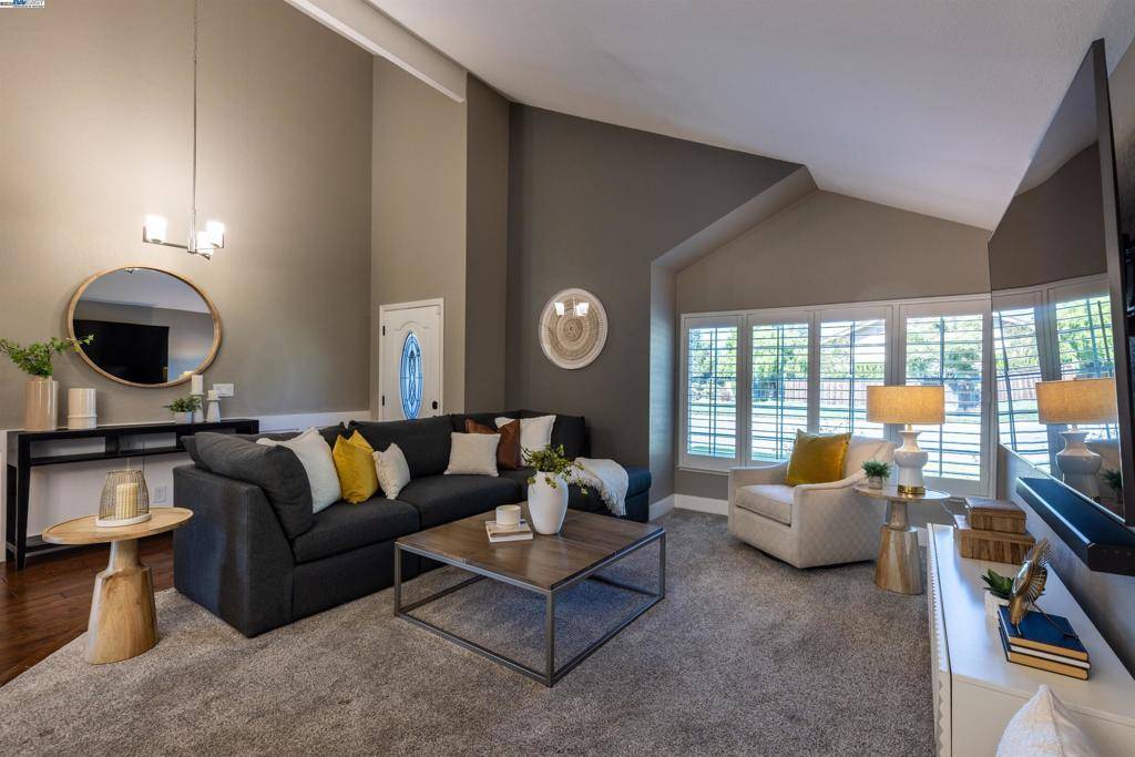 Pleasanton, CA 94566,2602 Calle Morelia