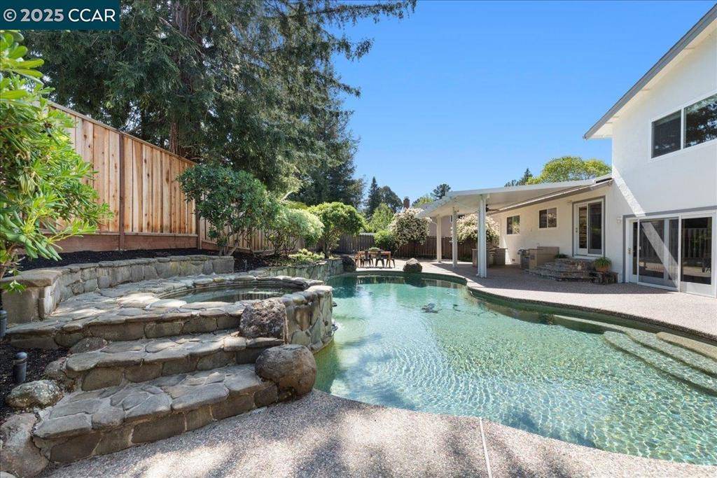 San Ramon, CA 94583,2551 Toltec Cir