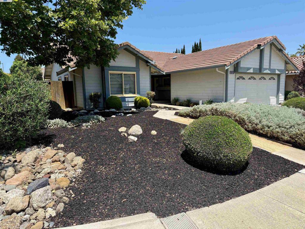 Pleasanton, CA 94566,6291 Calle Fuego