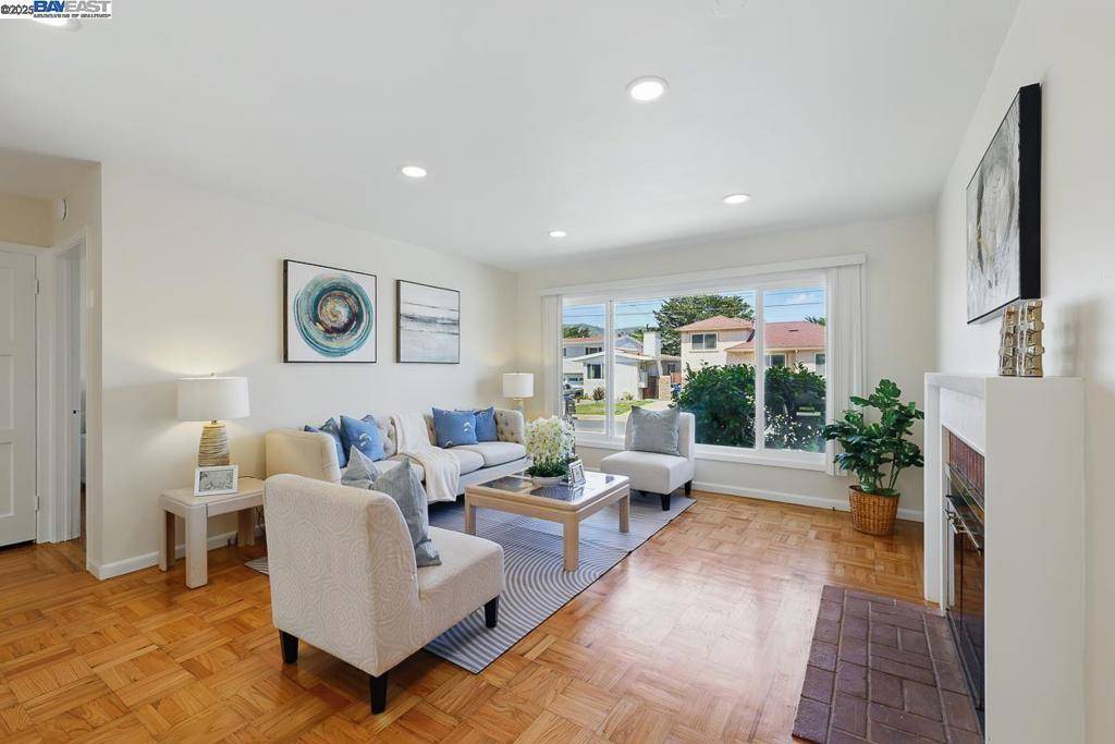 South San Francisco, CA 94080,232 Longford Dr