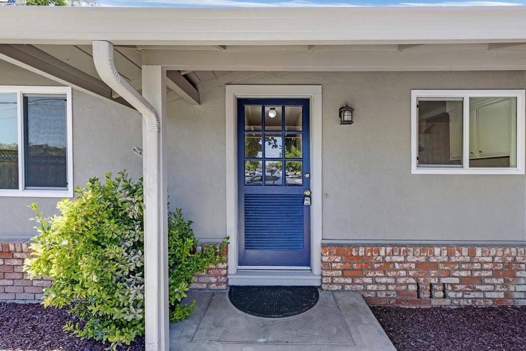 Livermore, CA 94550,677 Wall St