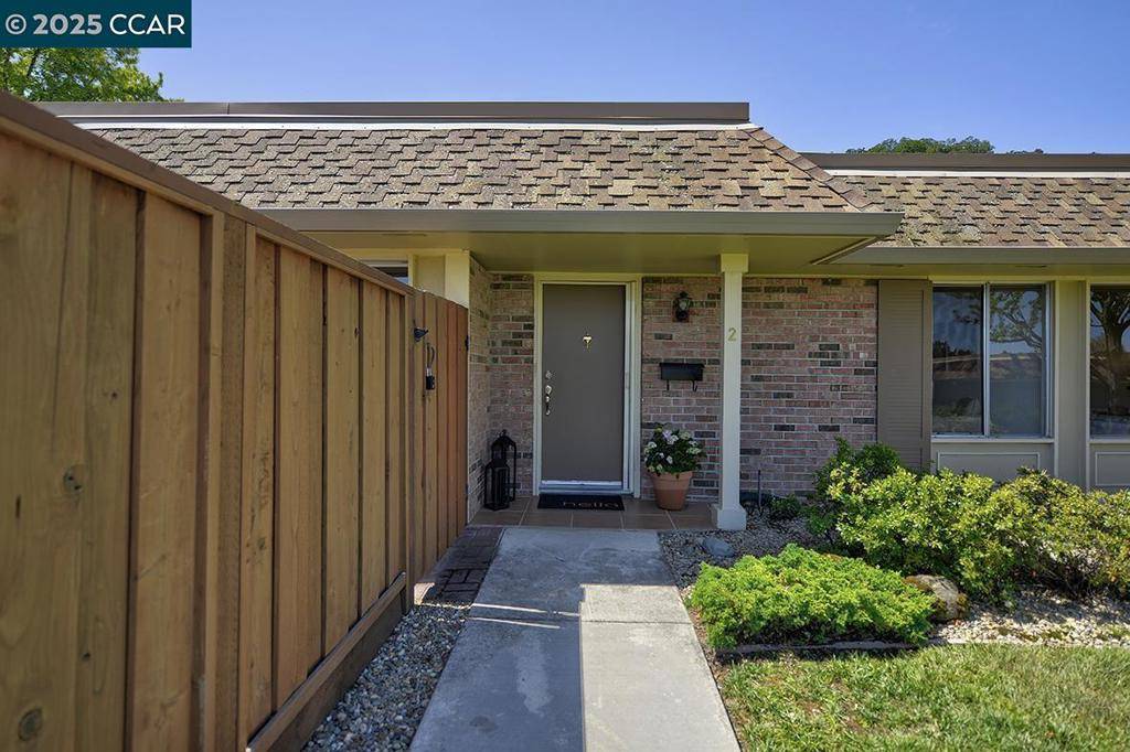 Walnut Creek, CA 94595-3507,2101 PTARMIGAN DR #2