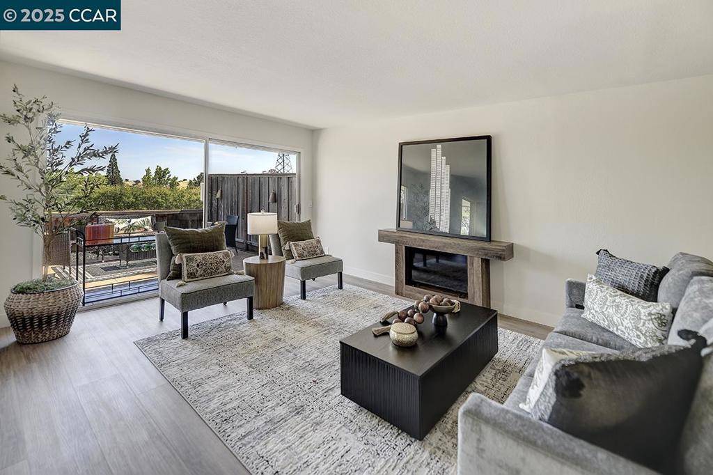 Walnut Creek, CA 94595-3507,2101 PTARMIGAN DR #2