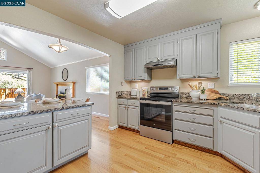 Danville, CA 94526,1806 Ridgeland Circle