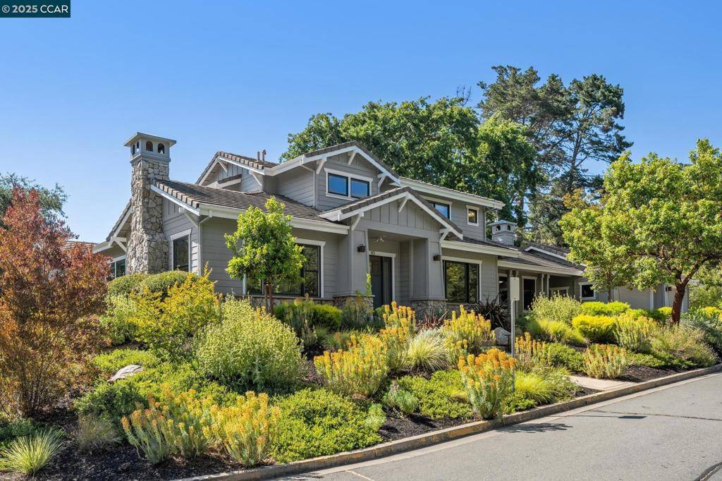 Lafayette, CA 94549-2602,10 Candlelight Lane
