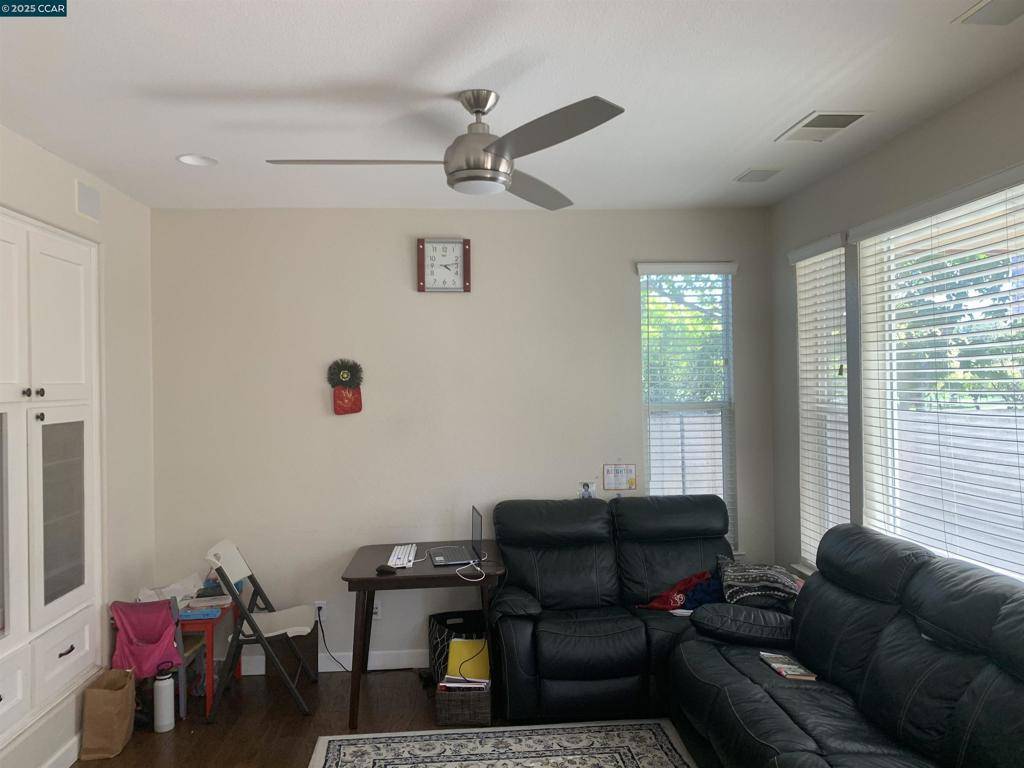 Dublin, CA 94568,4012 Gallaup Ct