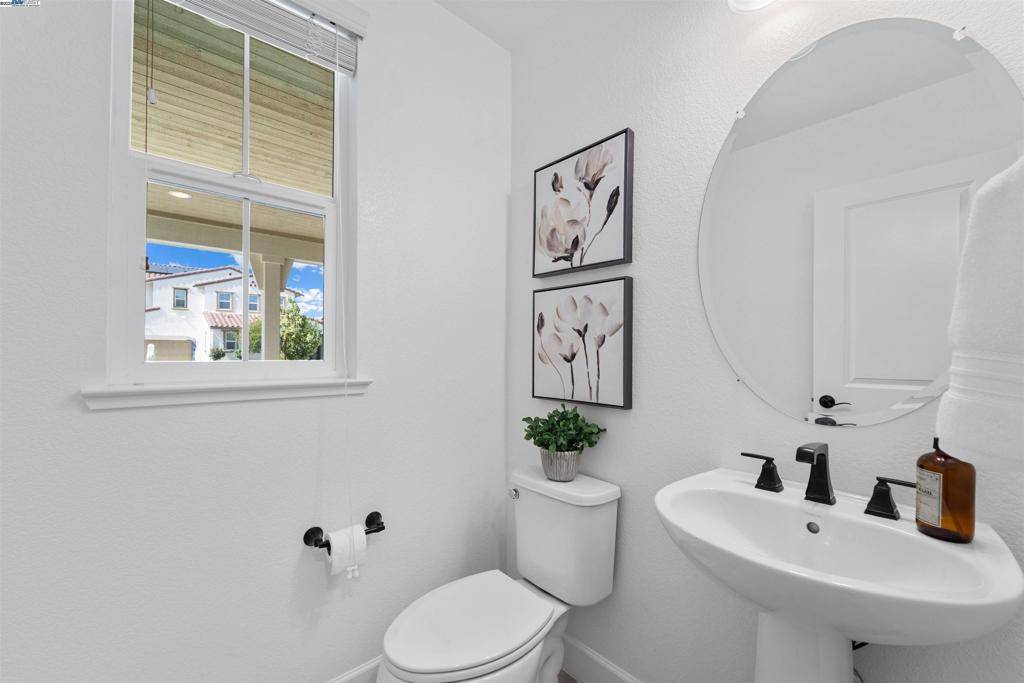 Mountain House, CA 95391,296 E Vita Ave