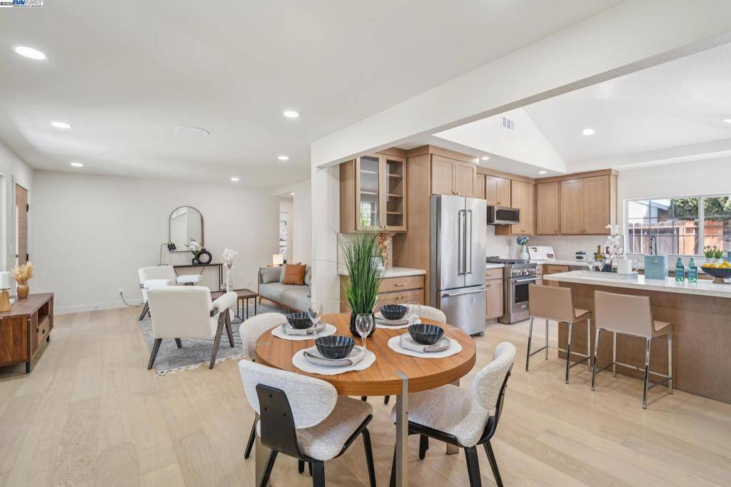 Pleasant Hill, CA 94523,1601 Ruth Dr